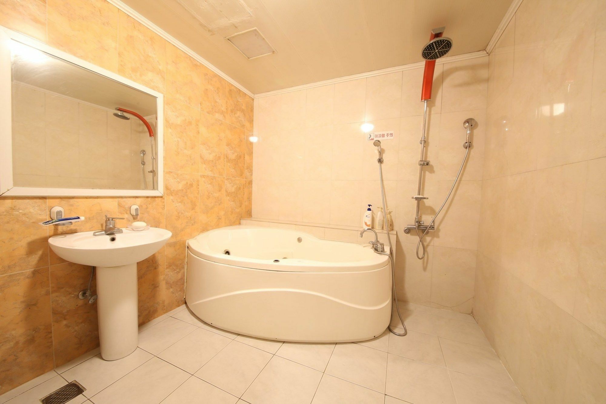 Sasang J Motel Kültér fotó