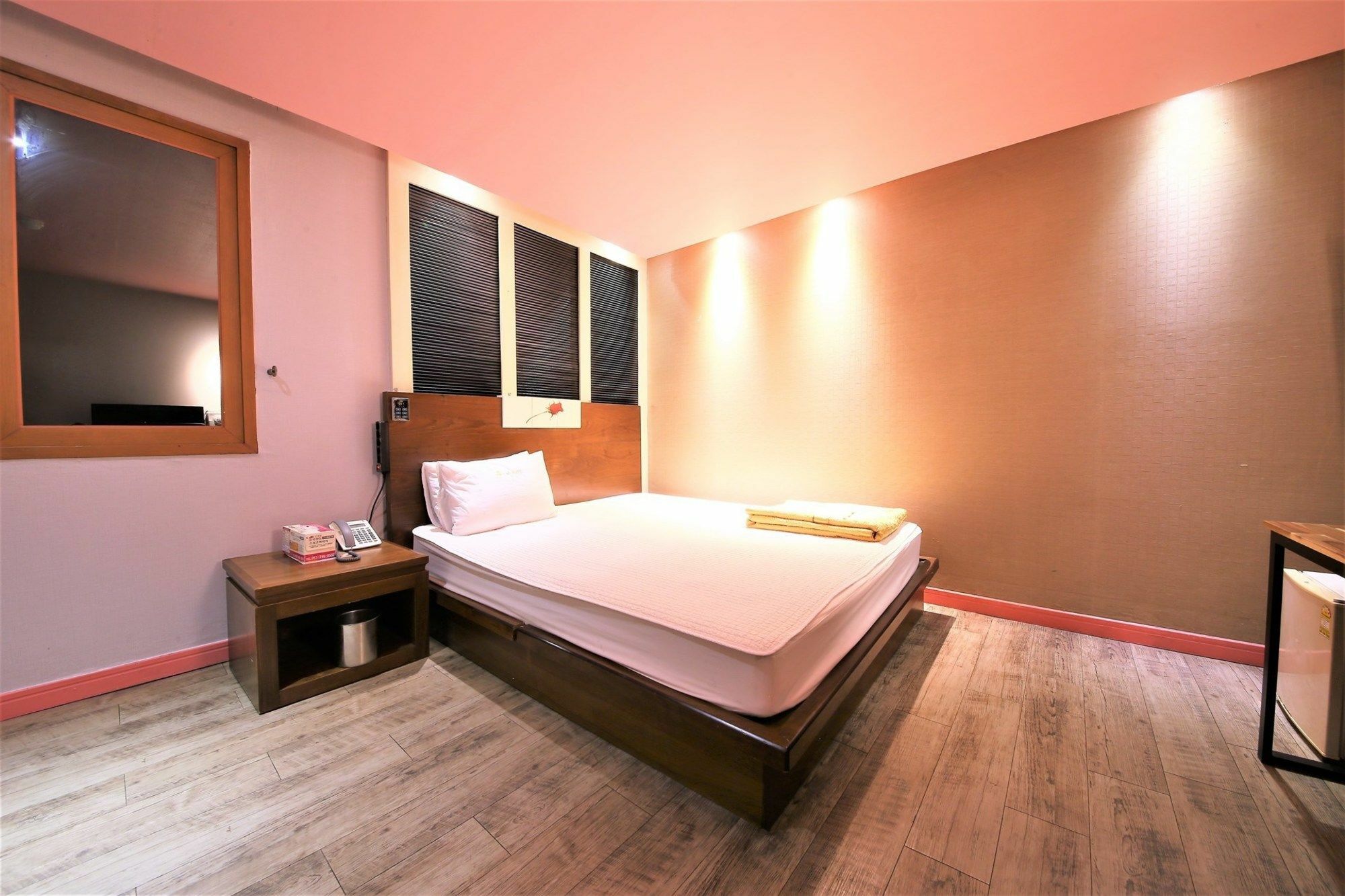 Sasang J Motel Kültér fotó