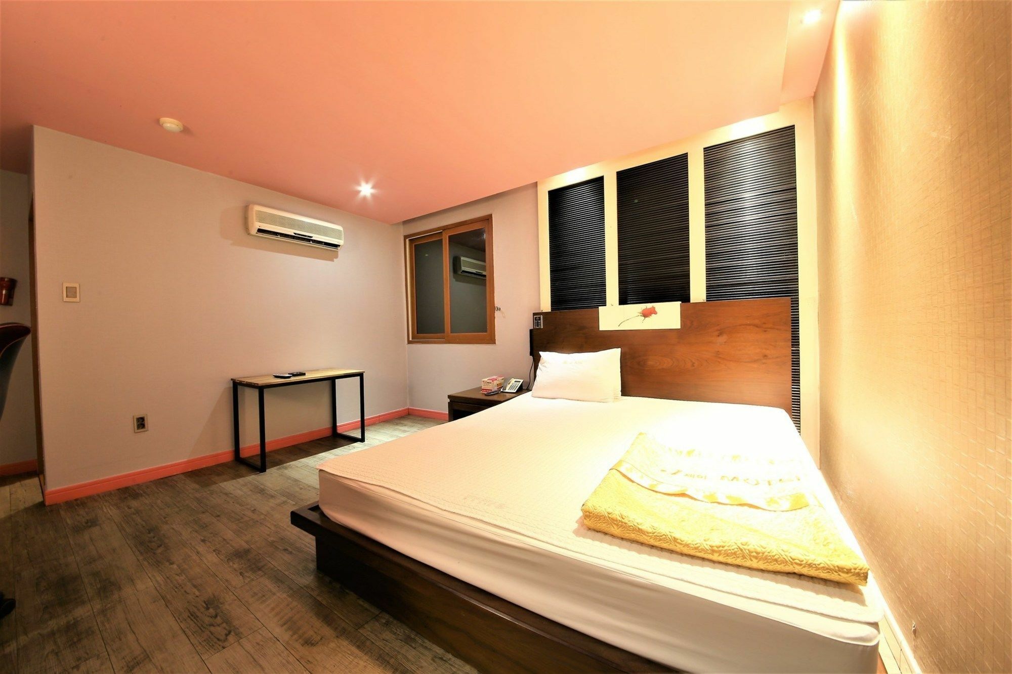 Sasang J Motel Kültér fotó