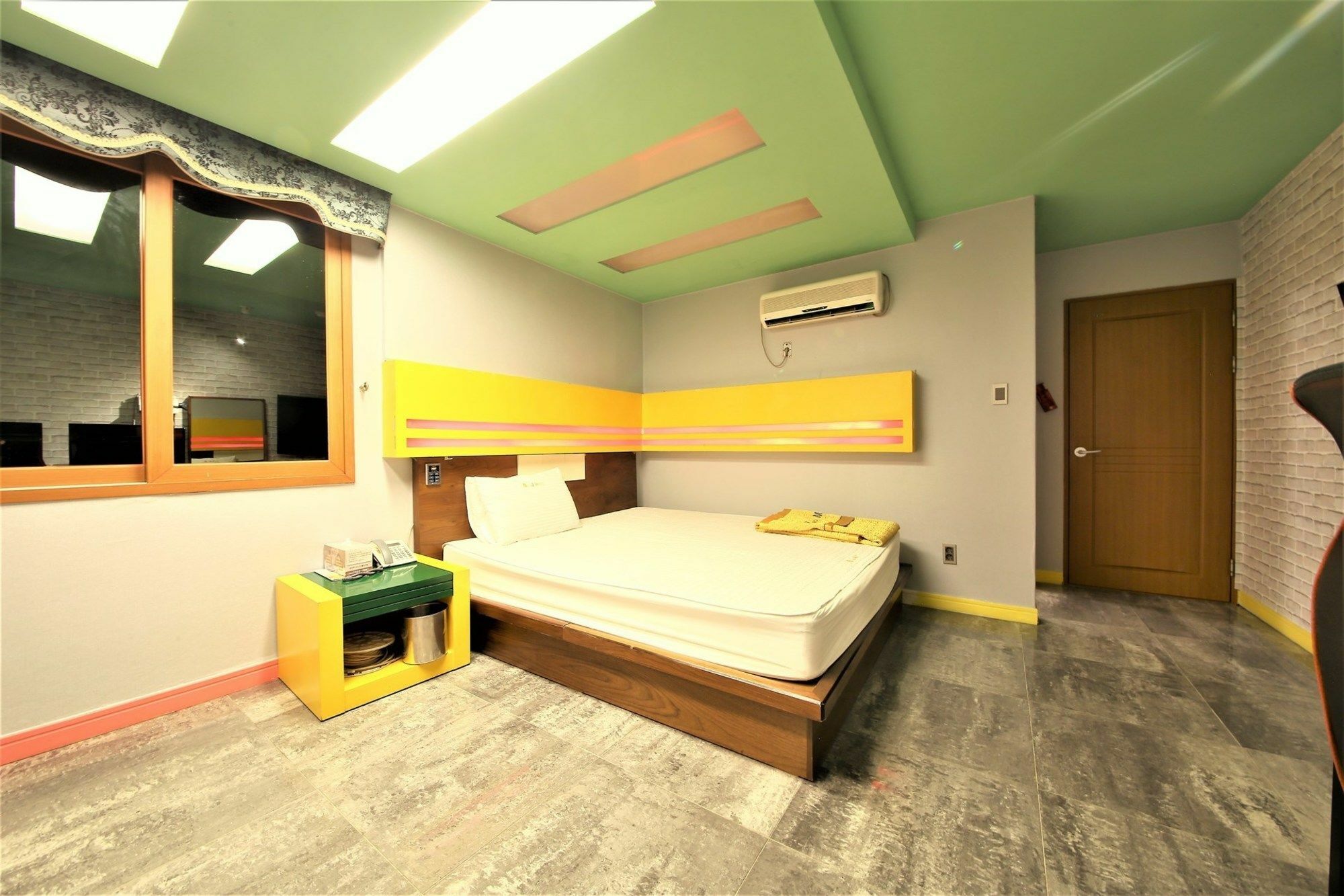 Sasang J Motel Kültér fotó